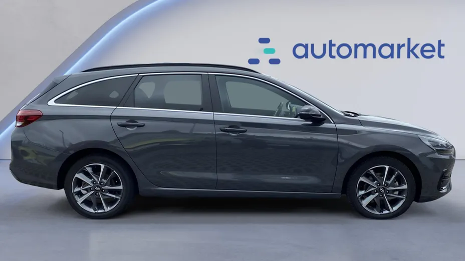 HYUNDAI i30 i30 1.5 T-GDI 48V Smart