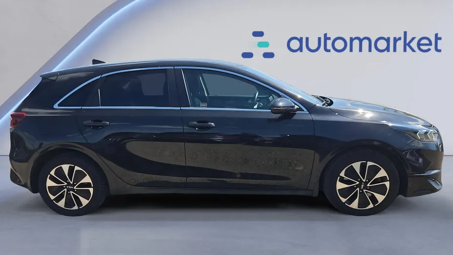 KIA Cee'd Ceed 1.5 T-GDI Tribute DCT