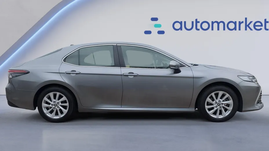 TOYOTA Camry Camry 2.5 Hybrid Comfort CVT