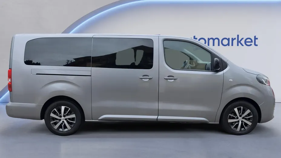 TOYOTA Proace Verso Proace Verso 2.0 D4-D Long Family Aut.