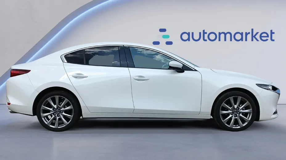 MAZDA 3 3 2.0 mHEV Exclusive-Line aut