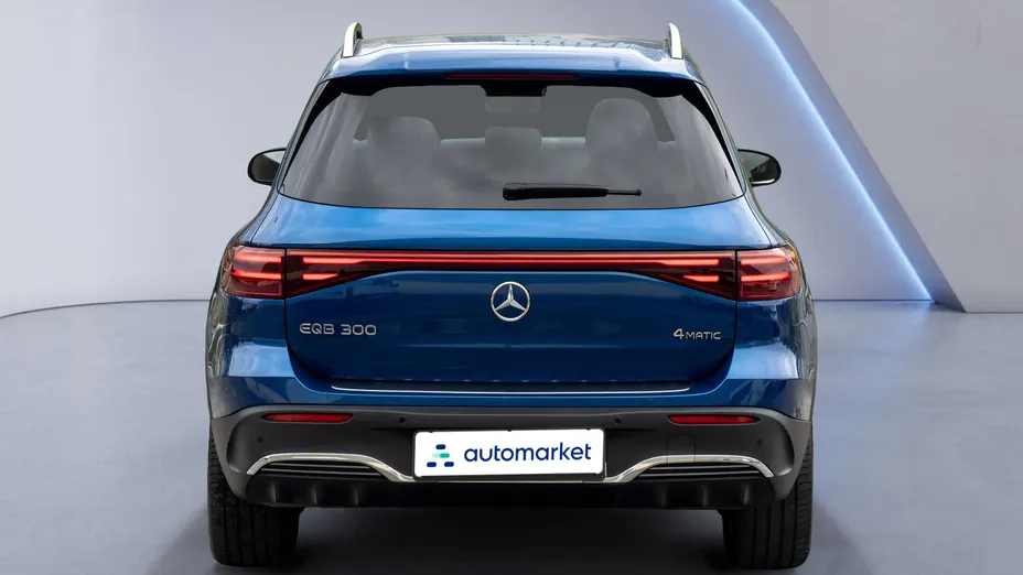 MERCEDES-BENZ EQB EQB 300 66.5kWh 4-Matic AMG Line