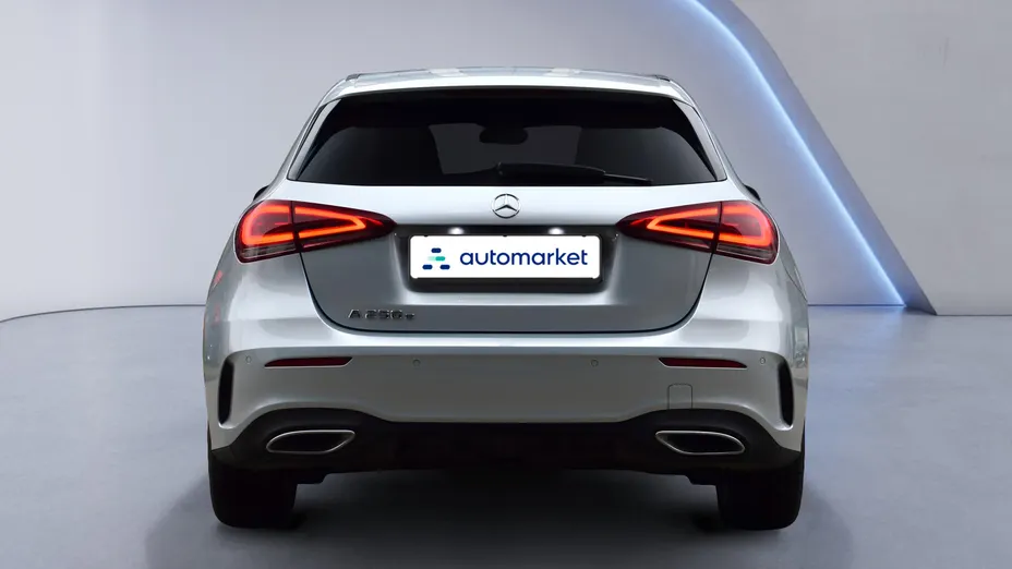 MERCEDES-BENZ A Klasa A 250 e AMG Line 8G-DCT