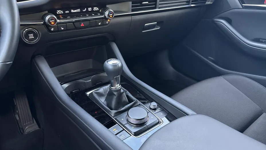 MAZDA 3 3 2.0 mHEV Centre-Line