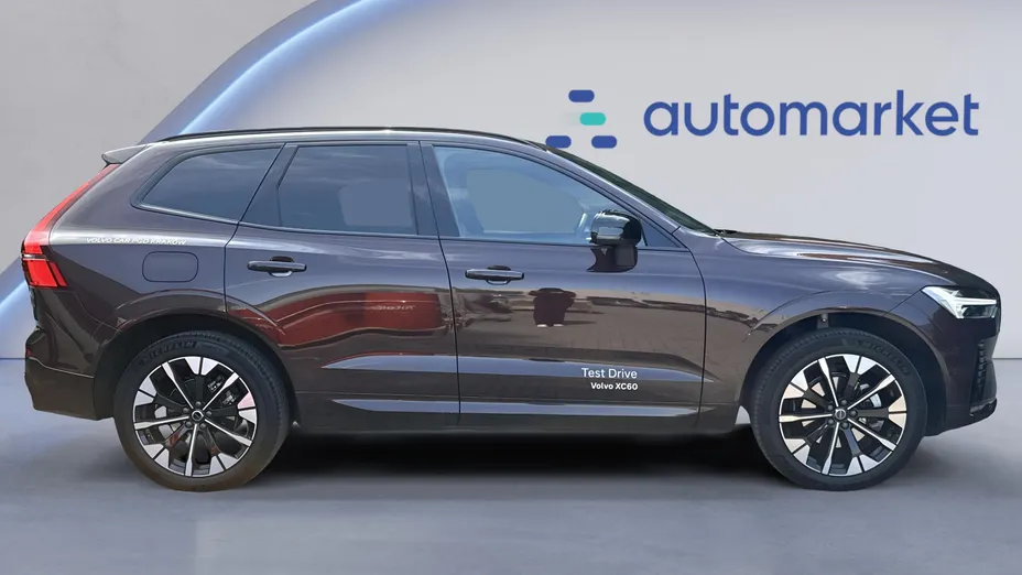 VOLVO XC60 XC60 B5 B AWD Ultra Dark aut