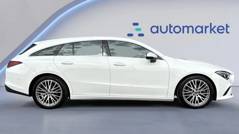 MERCEDES-BENZ CLA CLA 220 d 8G-DCT