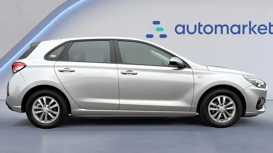 HYUNDAI i30 i30 1.5 DPI Modern