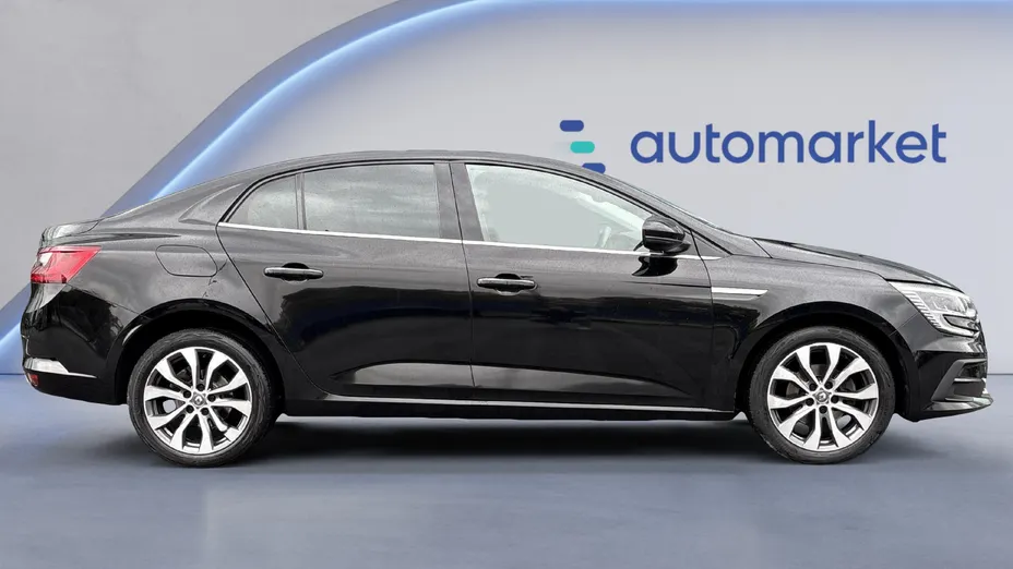 RENAULT Megane Megane 1.3 TCe Intens EDC