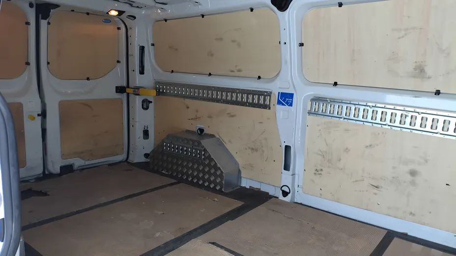 FORD Transit Custom Transit Custom 300 L2H1 Trend