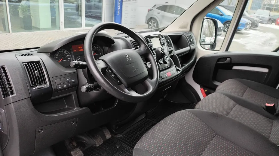 PEUGEOT Boxer Boxer 335 BlueHDi L3H2