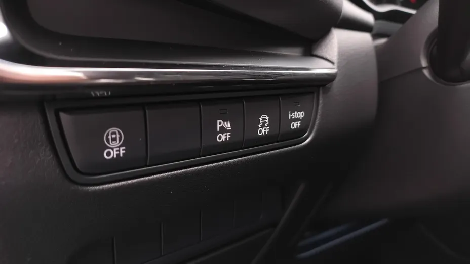 MAZDA 3 3 2.0 mHEV Kanjo aut