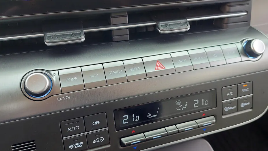 HYUNDAI Kona Kona Electric 65kWh Smart Nowy