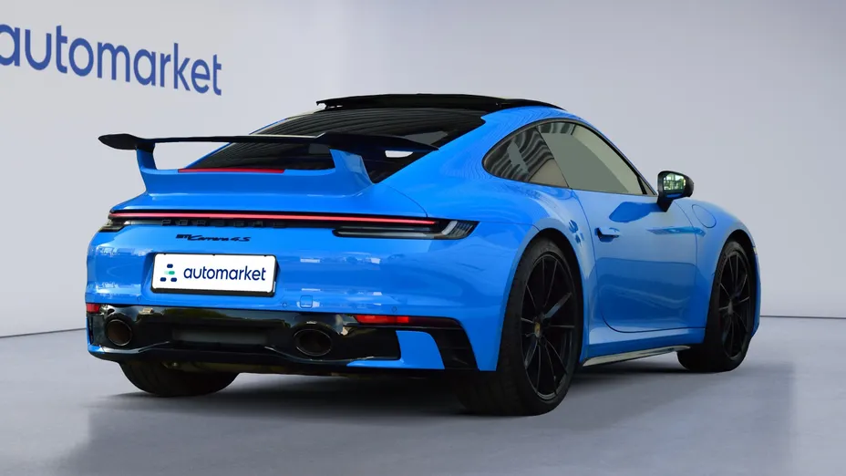 PORSCHE 911 911 Carrera 4S