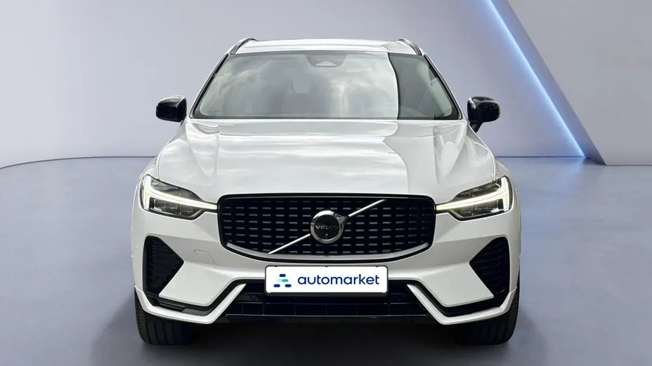 VOLVO XC60 XC60 B5 B AWD Plus Dark aut