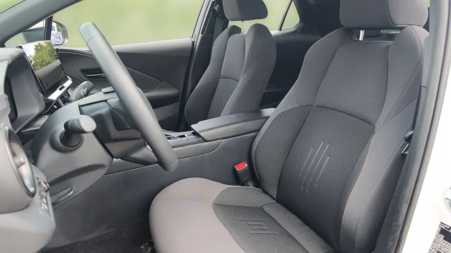 TOYOTA C-HR C-HR 2.0 PHEV Dynamic Force Style