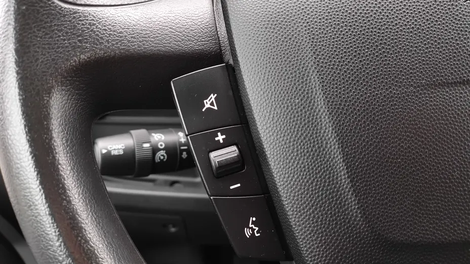 PEUGEOT Boxer Boxer 335 BlueHDi L3H2