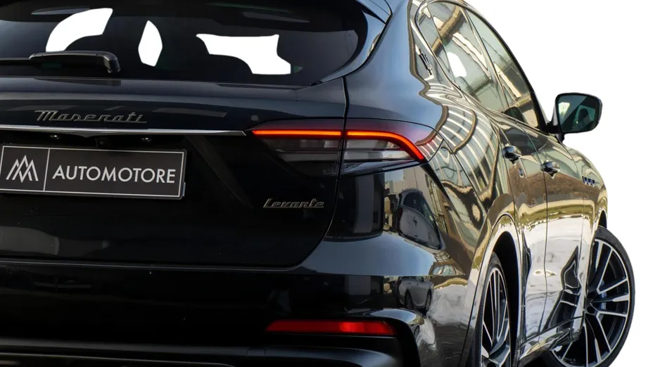 MASERATI Levante Levante mHEV GT