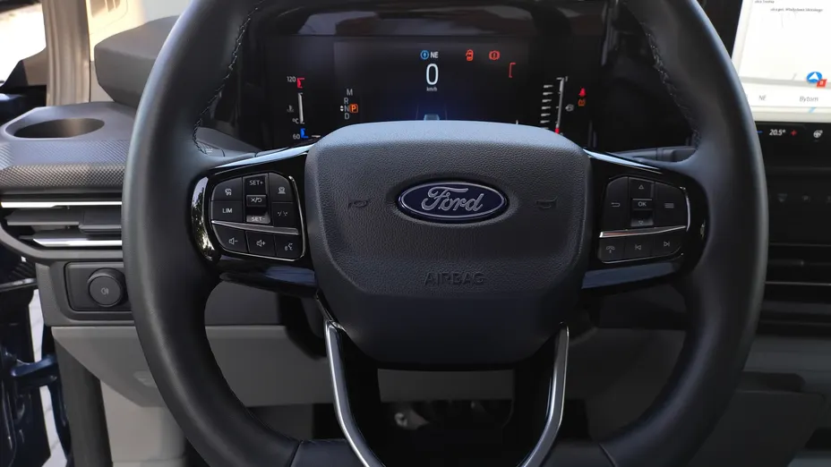 FORD Transit Custom Transit Custom 2.0 EcoBlue 320 L2H1 AWD Limited Aut.