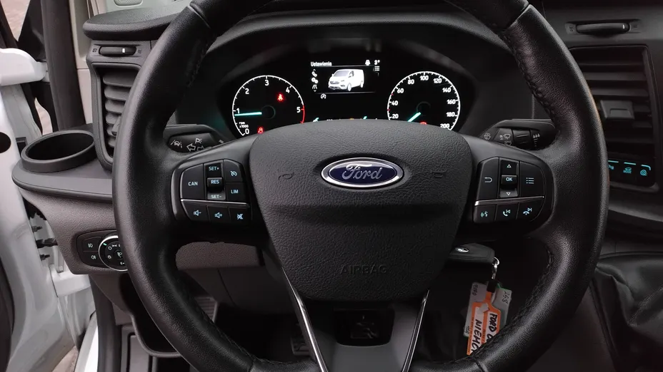 FORD Transit Custom Transit Custom 340 L2H1 Trend