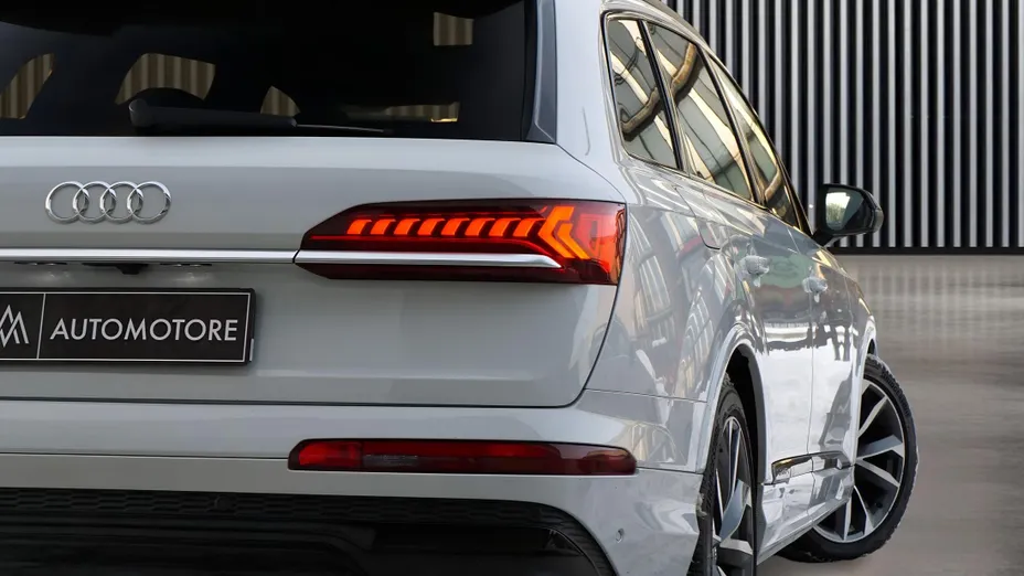 AUDI Q7 SQ7 TDI Quattro Tiptr.