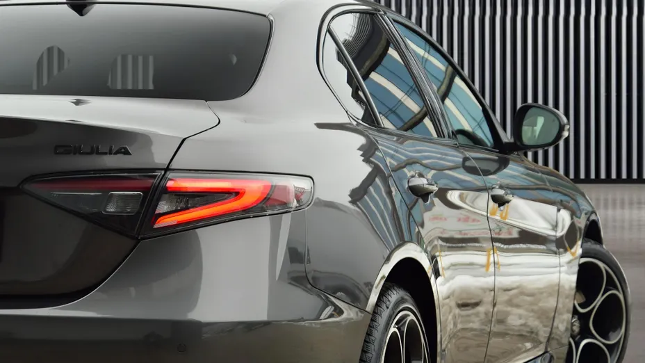 ALFA ROMEO Giulia Giulia 2.0 Turbo Veloce Q4 aut