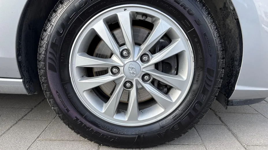 HYUNDAI i30 i30 1.0 T-GDI Modern