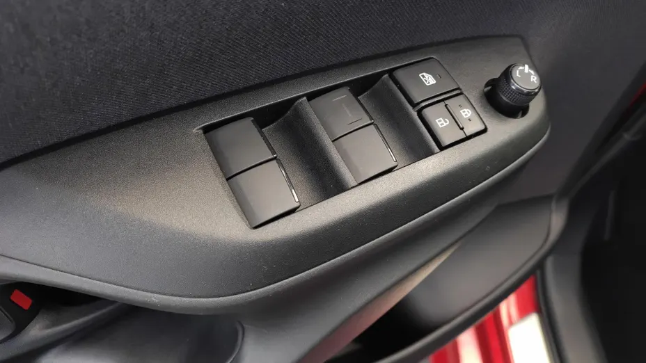 MAZDA 2 2 1.5 Hybrid Pure CVT