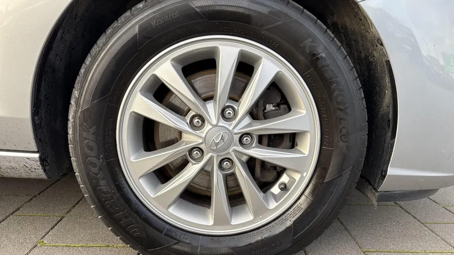 HYUNDAI i30 i30 1.0 T-GDI Modern