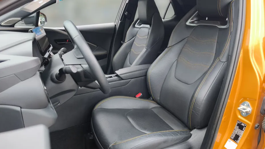 TOYOTA C-HR C-HR 2.0 Hybrid Dynamic Force Executive Premiere Edition