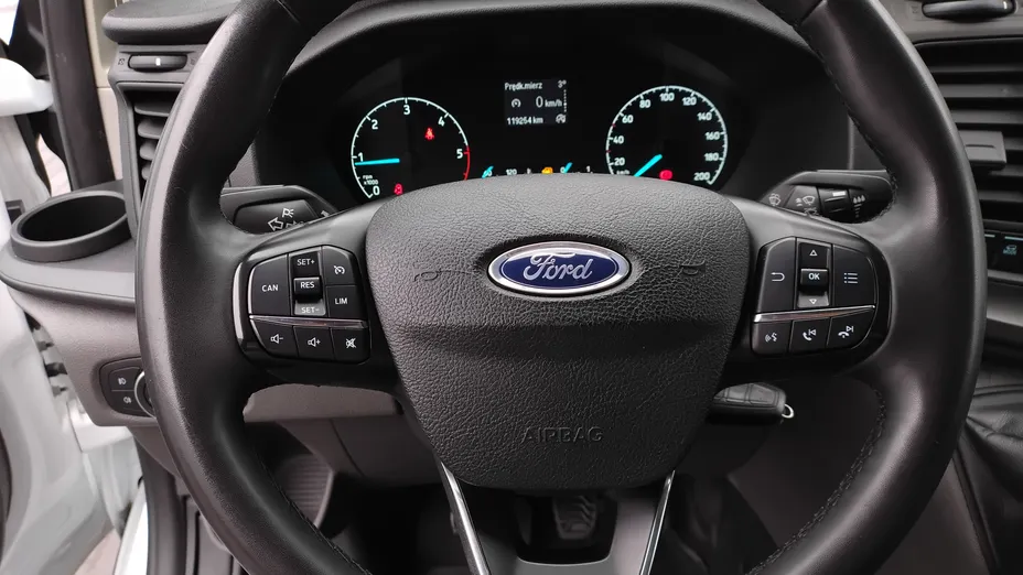 FORD Transit Custom Transit Custom 320 L2H1 Trend