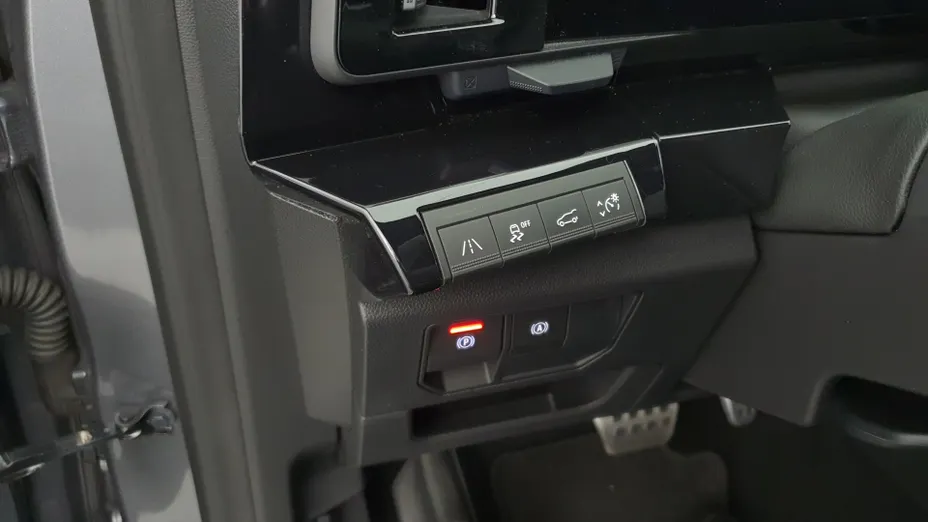 RENAULT Austral Austral 1.3 TCe mHEV Iconic esprit Alpine aut