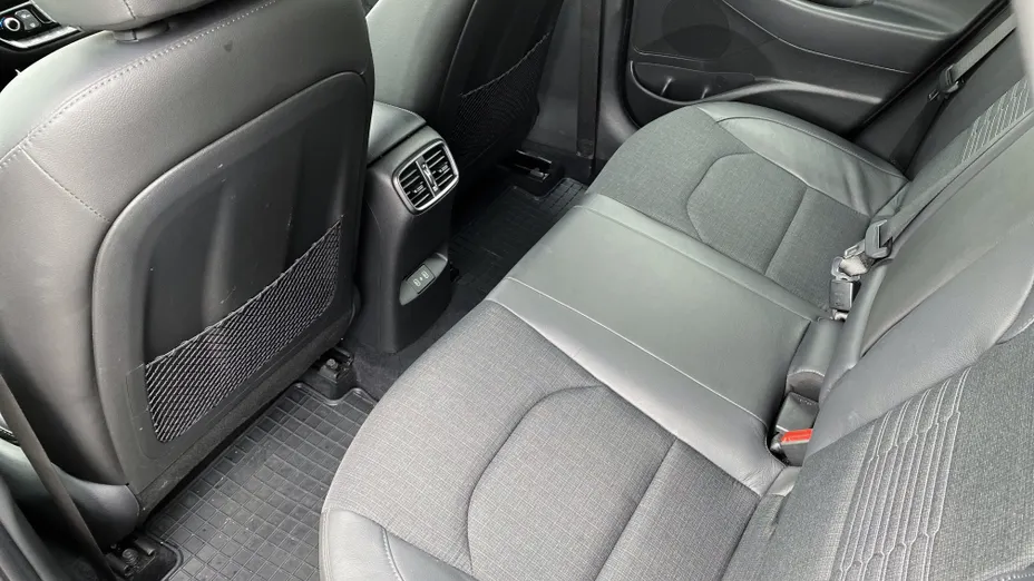 HYUNDAI i30 i30 1.5 T-GDI 48V Smart