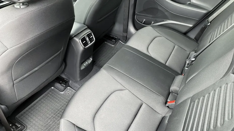 HYUNDAI i30 i30 1.5 T-GDI 48V Smart Plus