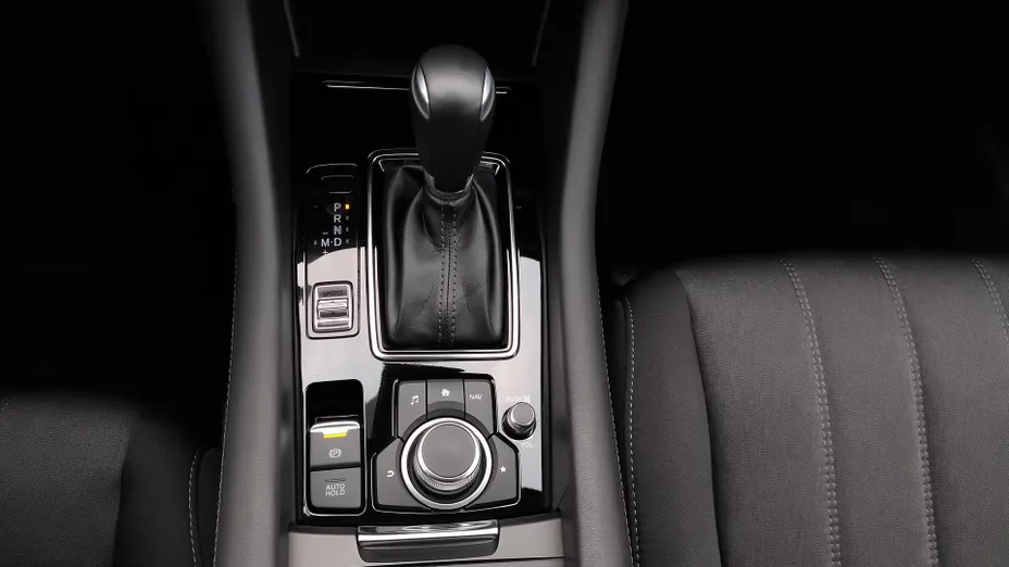 MAZDA 6 6 2.0 Center-Line aut