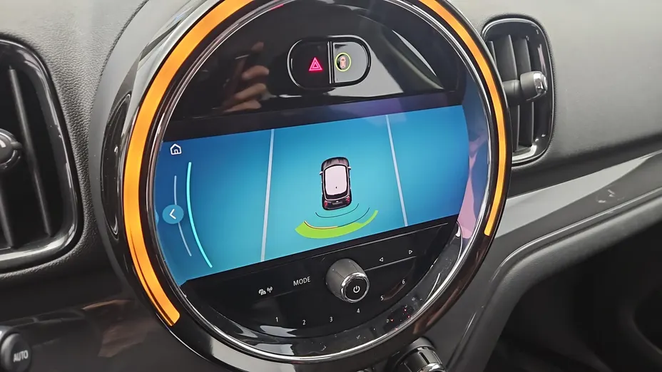 MINI [BMW] Countryman Cooper D aut