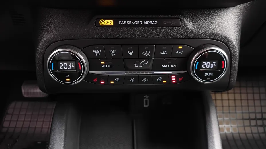 FORD Focus Focus 2.0 EcoBlue Active aut