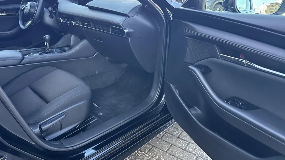 MAZDA 3 3 2.0 mHEV Centre-Line