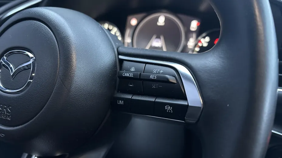 MAZDA 3 3 2.0 mHEV Homura aut