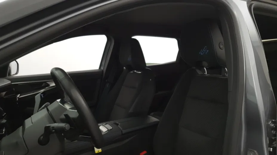 RENAULT Austral Austral 1.3 TCe mHEV Iconic esprit Alpine aut