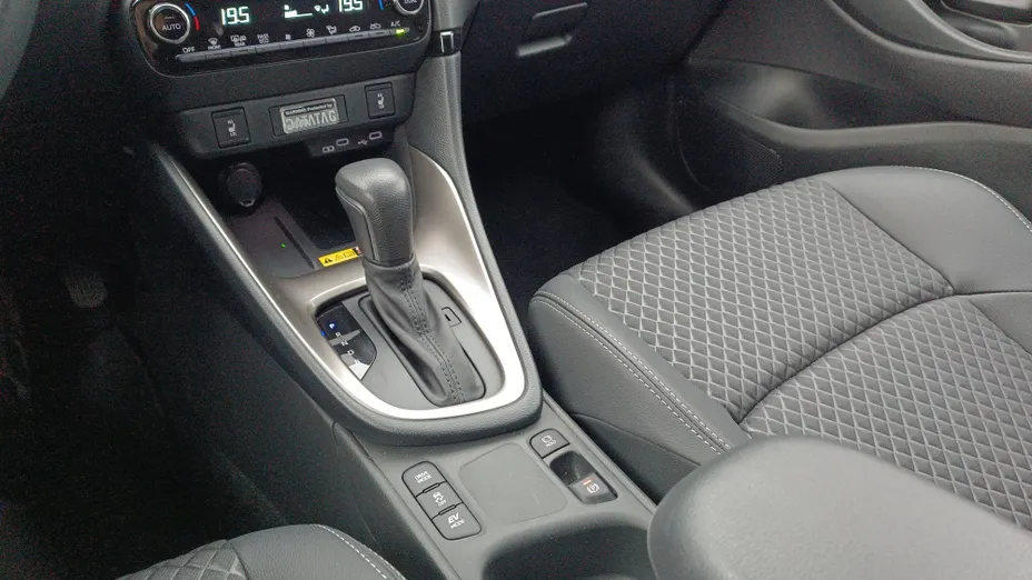 MAZDA 2 2 1.5 Hybrid Homura CVT
