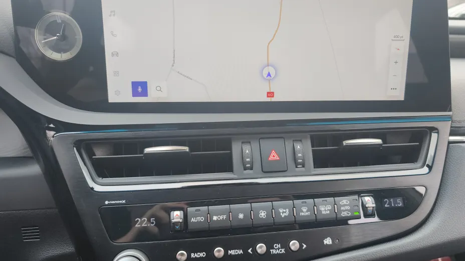 LEXUS ES ES 300h Prestige