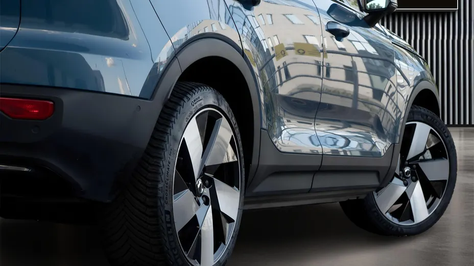 VOLVO C40 C40 Recharge Twin AWD Plus