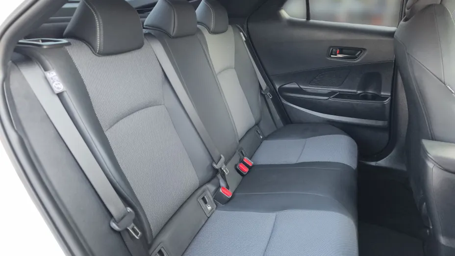 TOYOTA C-HR C-HR 2.0 PHEV Dynamic Force Executive
