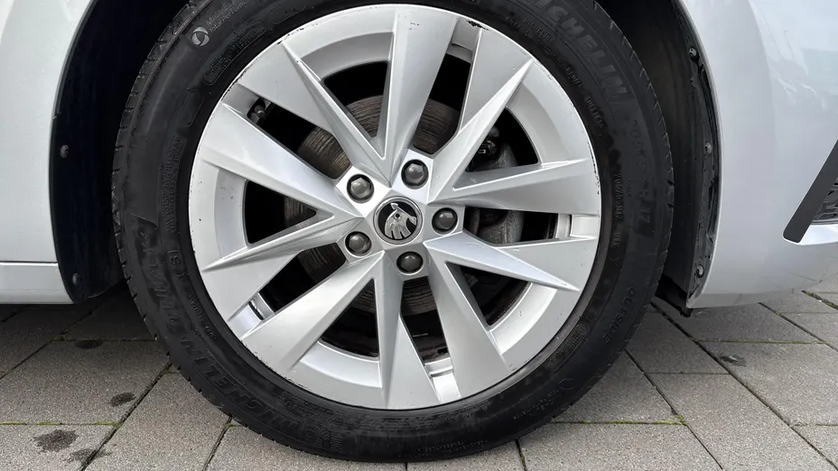 SKODA Octavia Octavia 1.5 TSI ACT Ambition