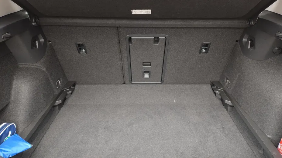 VOLKSWAGEN Golf Golf VIII 1.0 eTSI Life DSG