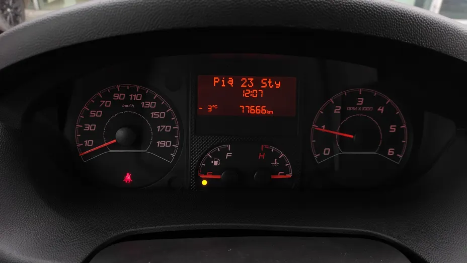 PEUGEOT Boxer Boxer 335 BlueHDi L3H2