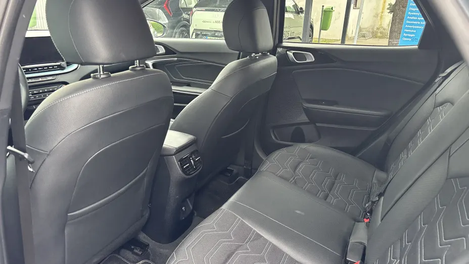 KIA XCeed XCeed 1.6 T-GDI Tribute DCT