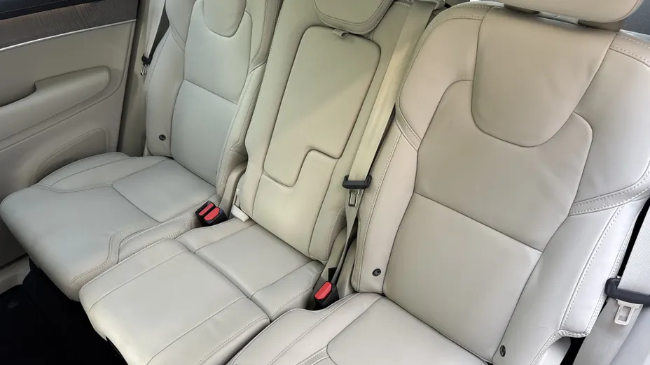 VOLVO XC90 XC90 T8 AWD Plug-In Hybrid Ultra Bright 7os aut