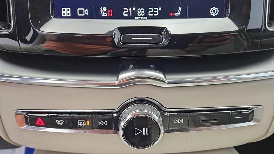 VOLVO XC60 XC60 B4 B Core aut