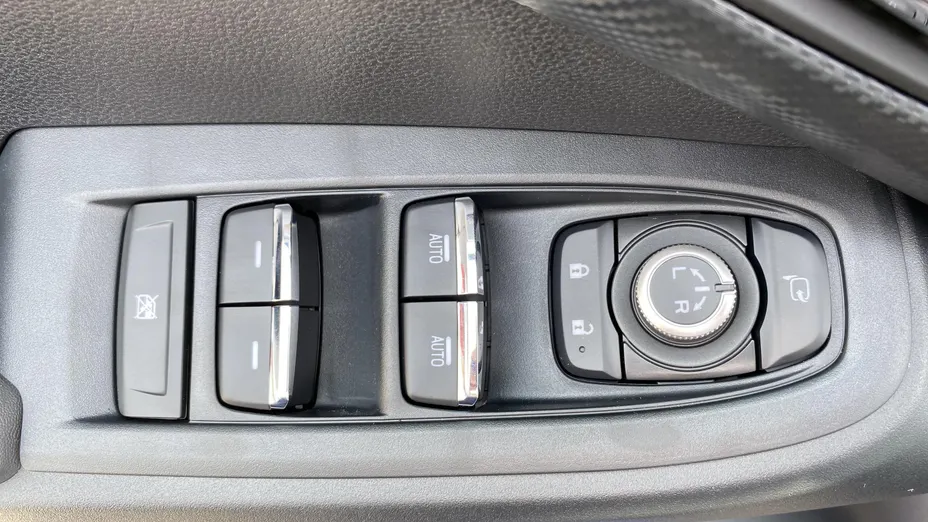 SUBARU Crosstrek Crosstrek 2.0i-S e-Boxer Platinum (EyeSight) Lineartronic Nowy